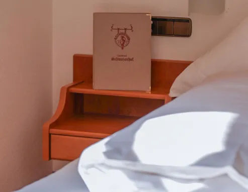Einzelzimmer im 3-Sterne-Hotel Schweizerhof in Villingen-Obereschach, Schwarzwald